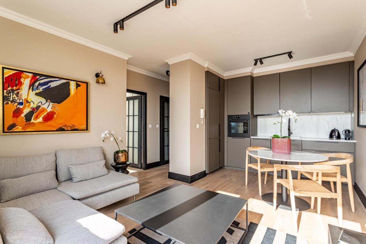 Triton Park Apartament Warszawa